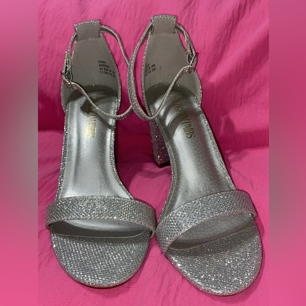 Dream Pairs Silver Glamorous Heels